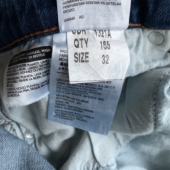 Levi’s 513 Jeans . - Picture 8 of 12